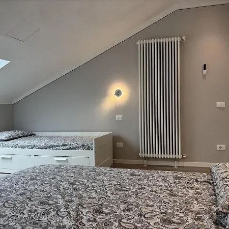 La Mansarda Sul Apartment *